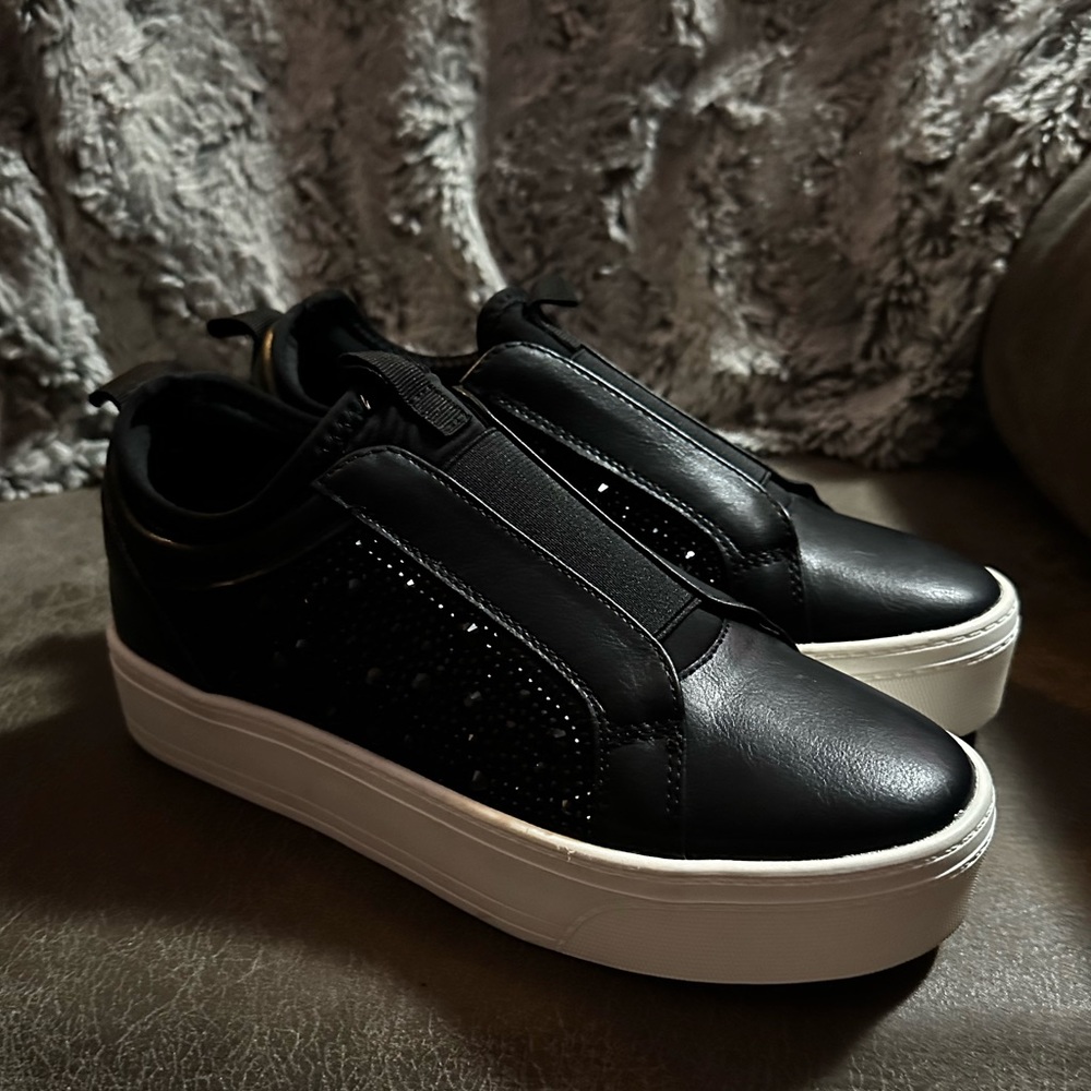 Carvela Slip On Jewel Black Leather Shoes 6/36 Women’s